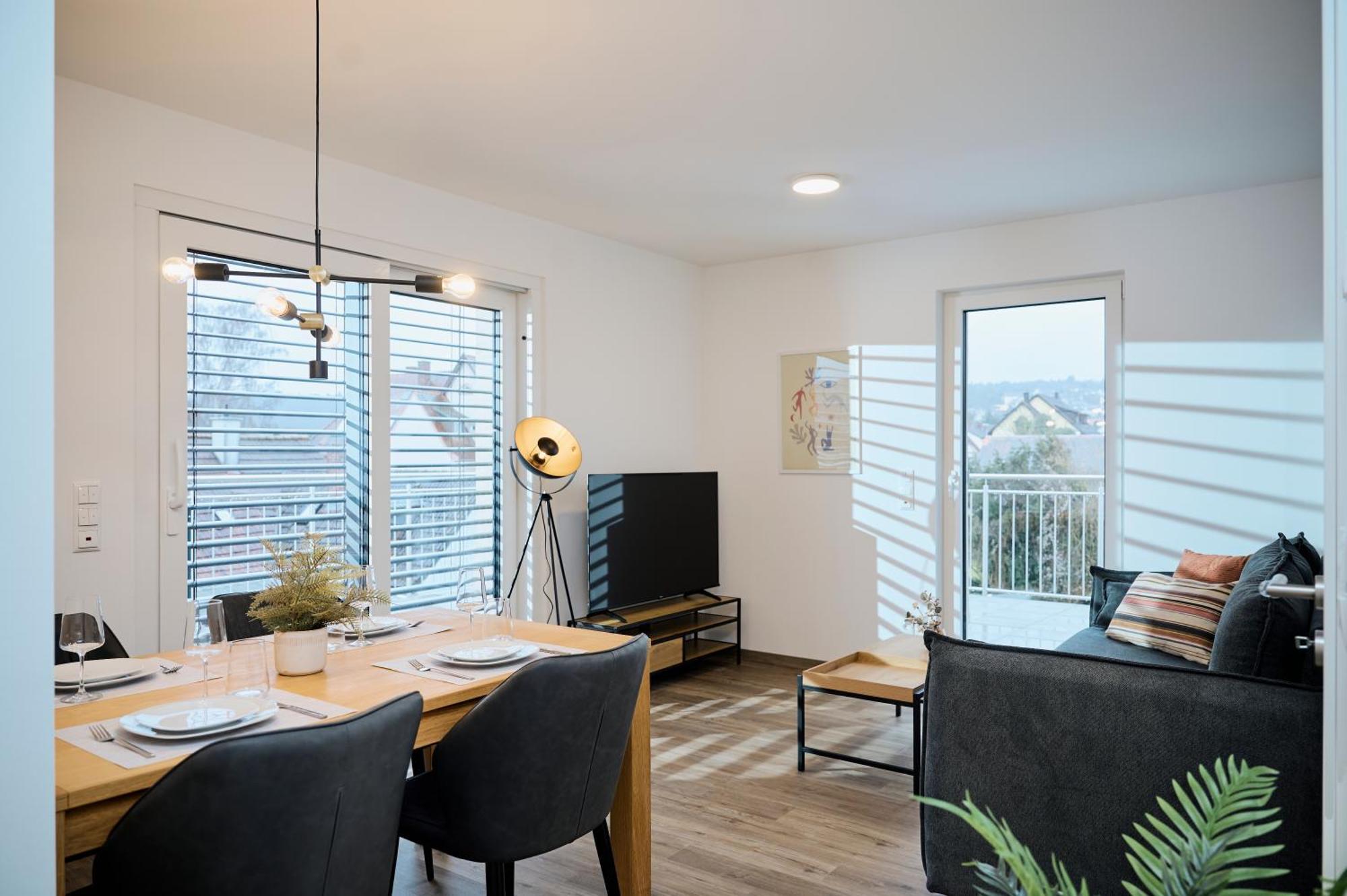 Moderne Apartments Mit Highspeed-Wlan Und Gratis-Tiefgarage Ihr Perfekter Rueckzugsort Nahe Dem Zentrum Und Der Therme I Barrierearm Μπαντ Κίσινγκεν Εξωτερικό φωτογραφία