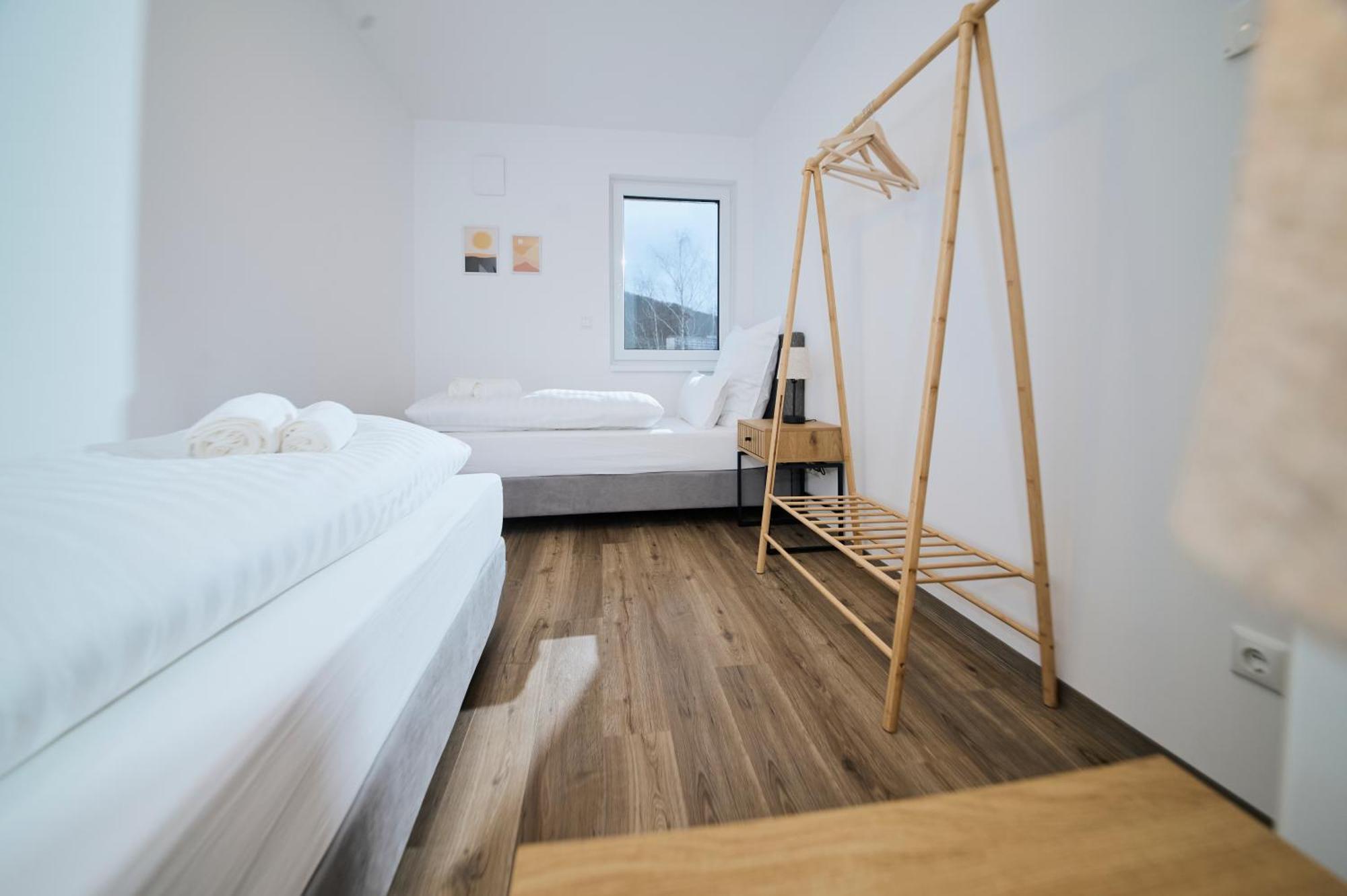 Moderne Apartments Mit Highspeed-Wlan Und Gratis-Tiefgarage Ihr Perfekter Rueckzugsort Nahe Dem Zentrum Und Der Therme I Barrierearm Μπαντ Κίσινγκεν Εξωτερικό φωτογραφία