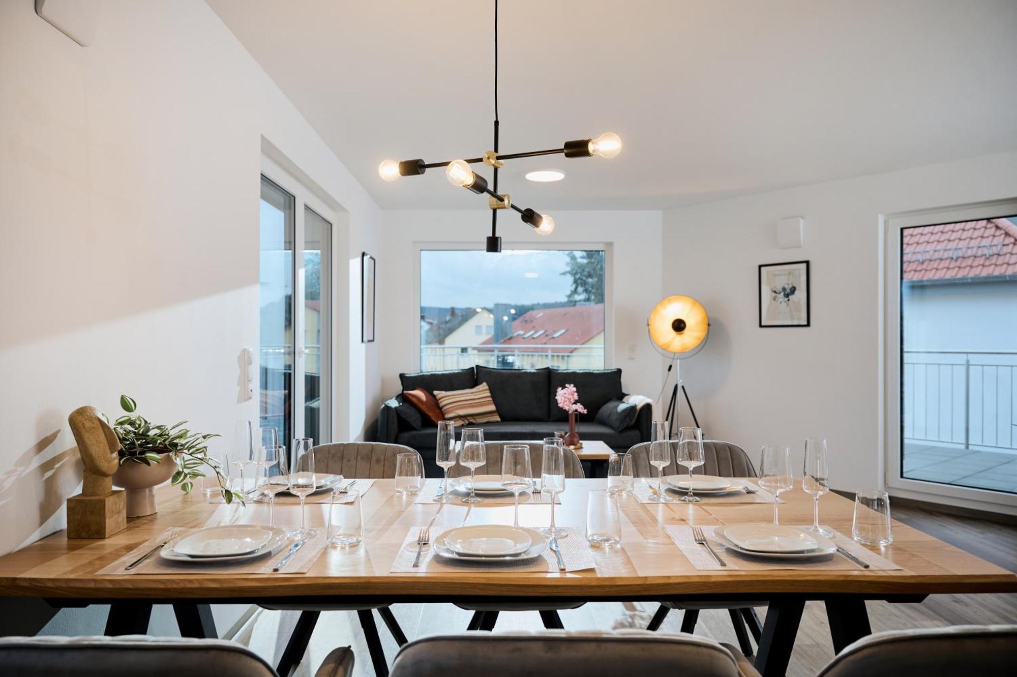 Moderne Apartments Mit Highspeed-Wlan Und Gratis-Tiefgarage Ihr Perfekter Rueckzugsort Nahe Dem Zentrum Und Der Therme I Barrierearm Μπαντ Κίσινγκεν Εξωτερικό φωτογραφία