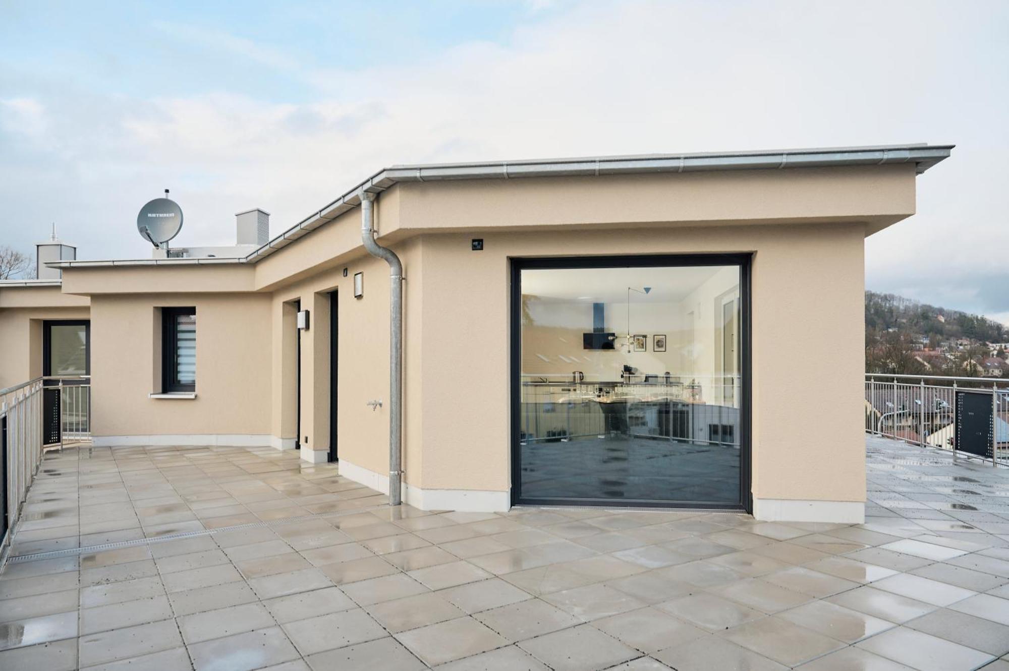 Moderne Apartments Mit Highspeed-Wlan Und Gratis-Tiefgarage Ihr Perfekter Rueckzugsort Nahe Dem Zentrum Und Der Therme I Barrierearm Μπαντ Κίσινγκεν Εξωτερικό φωτογραφία