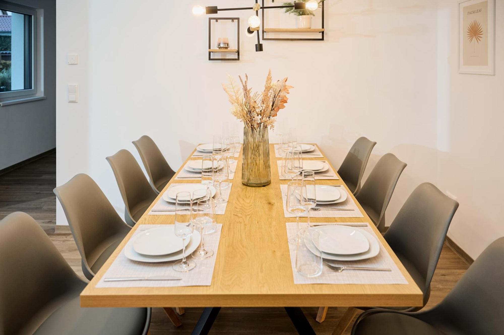 Moderne Apartments Mit Highspeed-Wlan Und Gratis-Tiefgarage Ihr Perfekter Rueckzugsort Nahe Dem Zentrum Und Der Therme I Barrierearm Μπαντ Κίσινγκεν Εξωτερικό φωτογραφία
