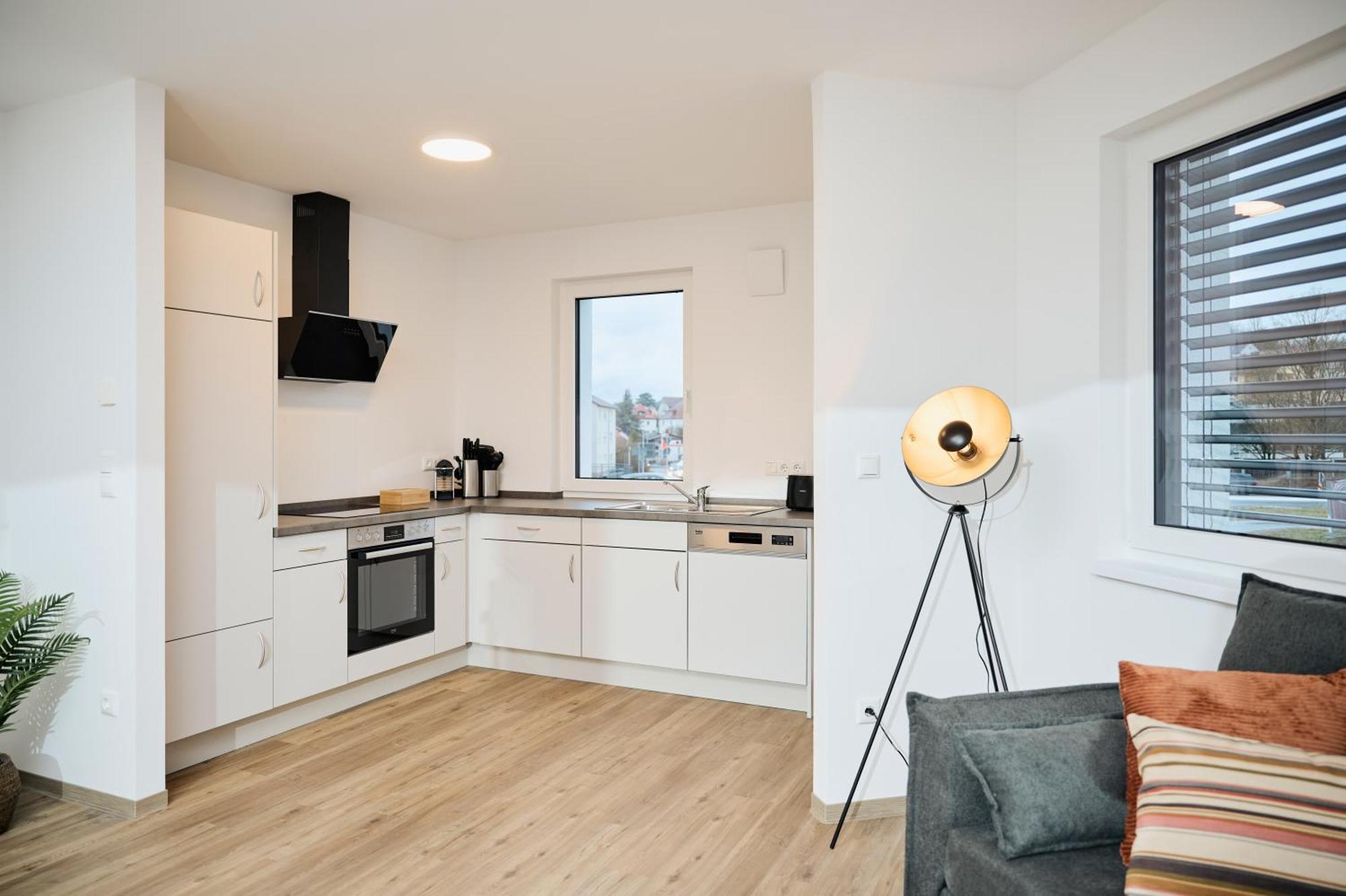 Moderne Apartments Mit Highspeed-Wlan Und Gratis-Tiefgarage Ihr Perfekter Rueckzugsort Nahe Dem Zentrum Und Der Therme I Barrierearm Μπαντ Κίσινγκεν Εξωτερικό φωτογραφία