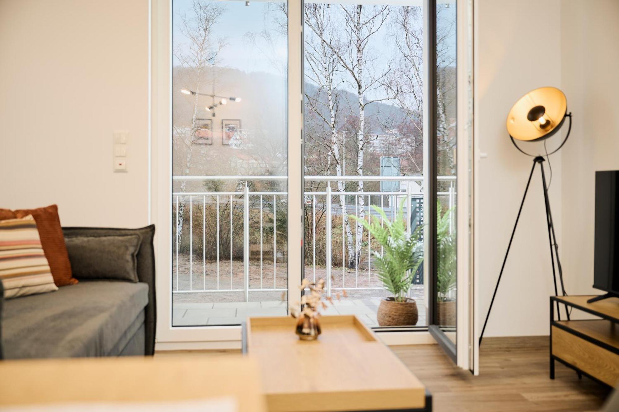 Moderne Apartments Mit Highspeed-Wlan Und Gratis-Tiefgarage Ihr Perfekter Rueckzugsort Nahe Dem Zentrum Und Der Therme I Barrierearm Μπαντ Κίσινγκεν Εξωτερικό φωτογραφία
