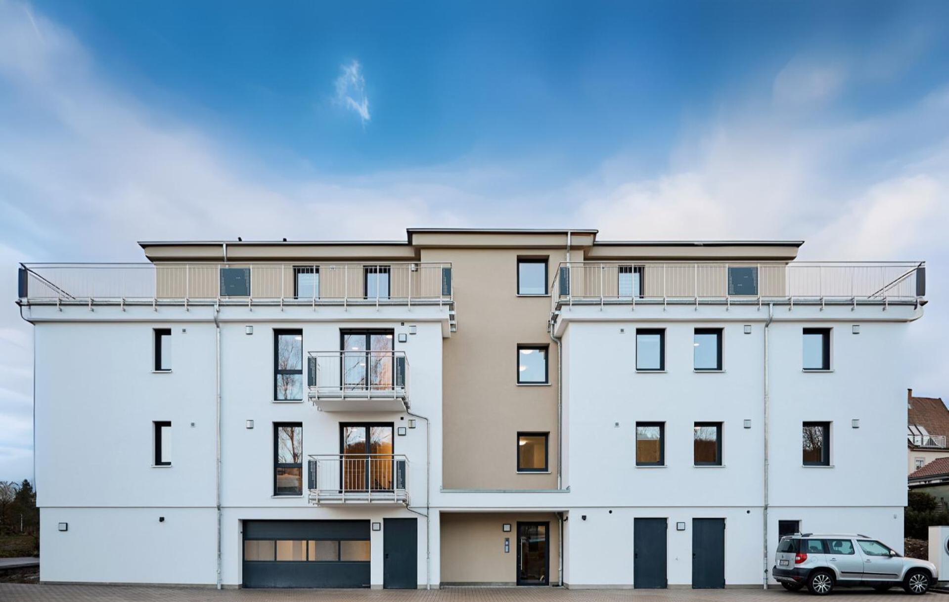 Moderne Apartments Mit Highspeed-Wlan Und Gratis-Tiefgarage Ihr Perfekter Rueckzugsort Nahe Dem Zentrum Und Der Therme I Barrierearm Μπαντ Κίσινγκεν Εξωτερικό φωτογραφία